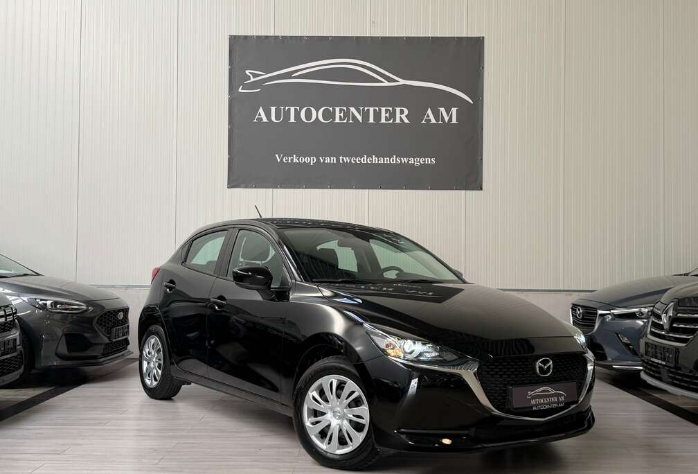 Mazda 2 1.5i Skyactiv-G Skydrive Xenon** CarPlay**