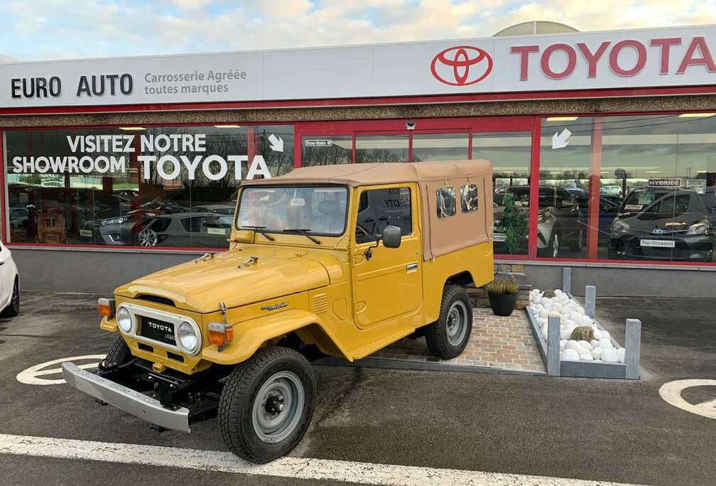 Toyota *BJ43*NEUF*ENTIEREMENT RESTAURE*EXCEPTIONNEL AUTO*