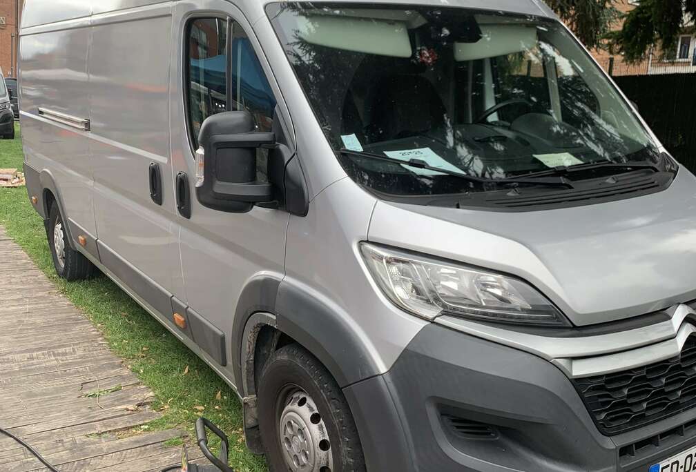 Citroen PLANCHER CAB 4-35 L4 BLUEHDi 160 BVM6 CONFORT