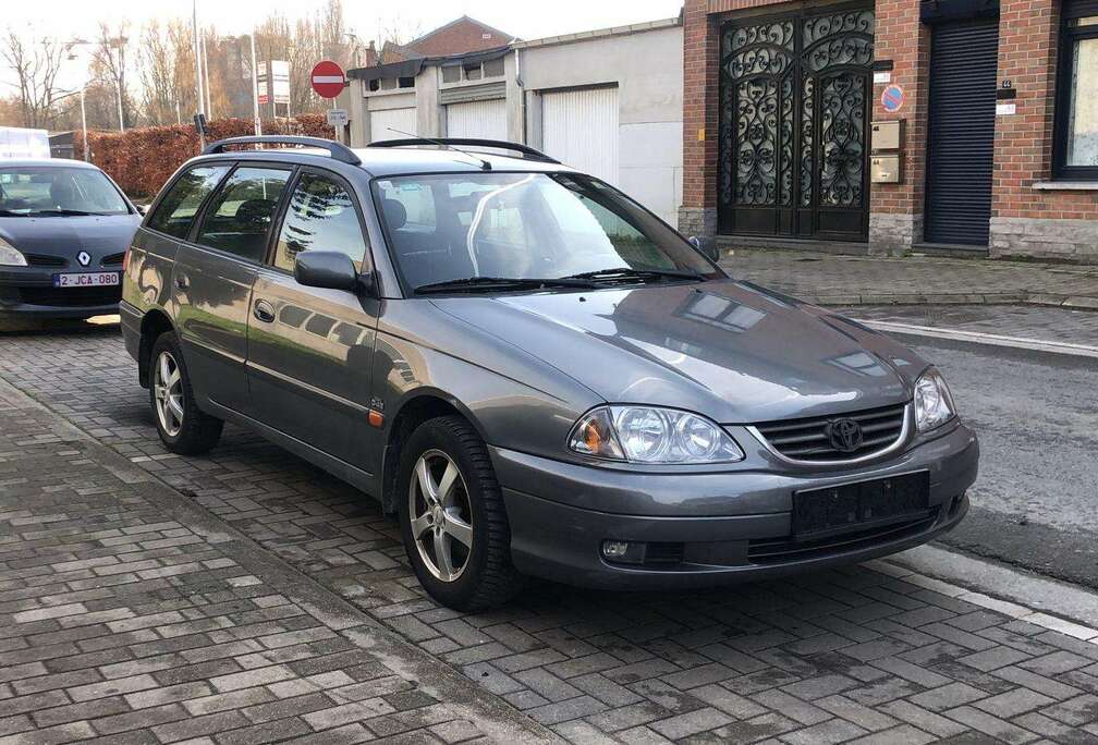 Toyota 2.0 Turbo D-4D Linea Sol Atica