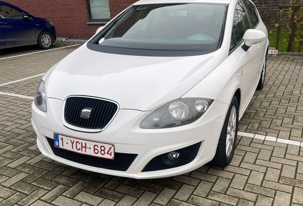 SEAT 1.6 CR TDi Style DPF