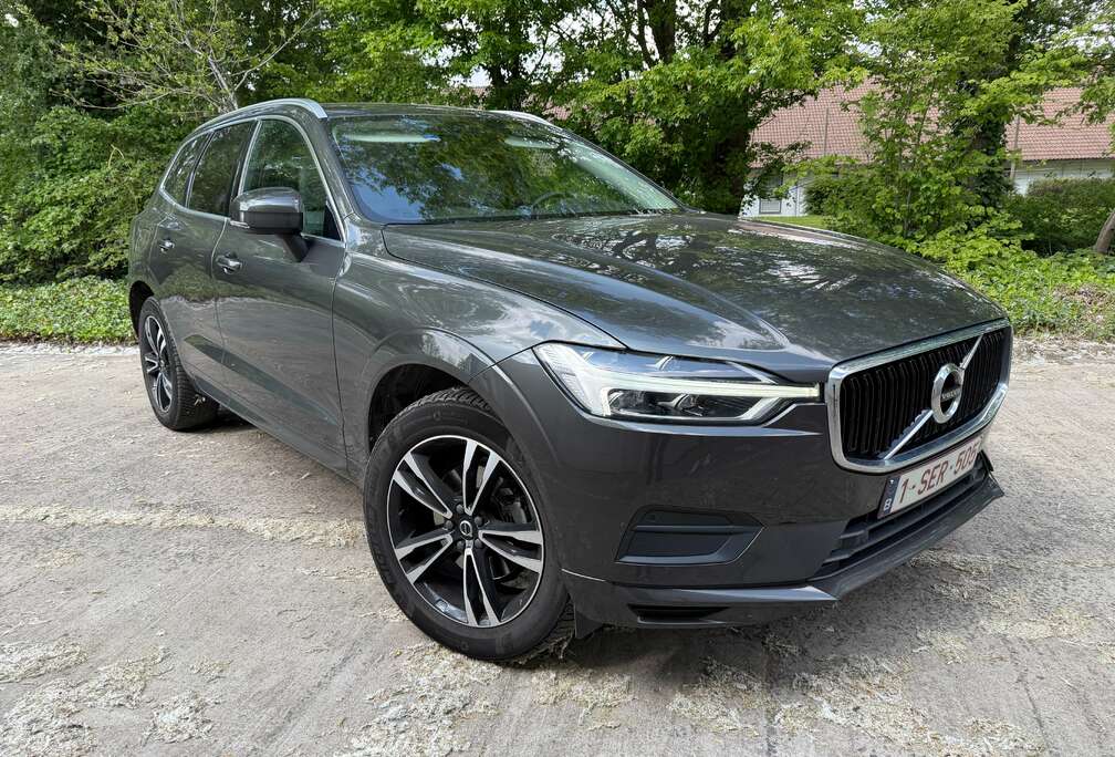 Volvo 2.0 D4 Momentum Pro*ACC*HARMANKARDON*LEDER*PDC*