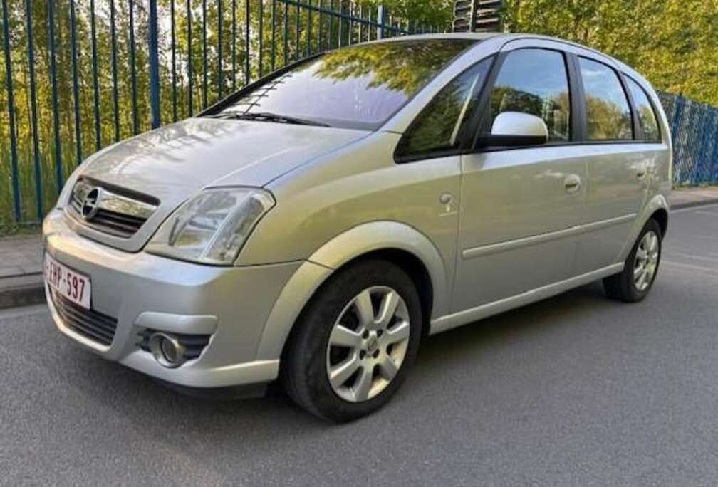 Opel Meriva 1.4i Cosmo CLIM // JANTES