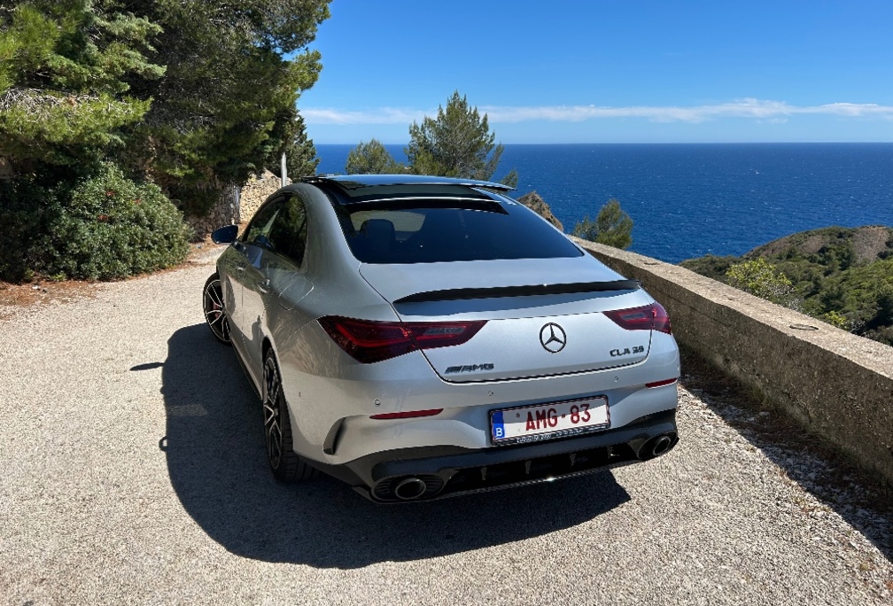 Mercedes-Benz CLA35 AMG 4Matic