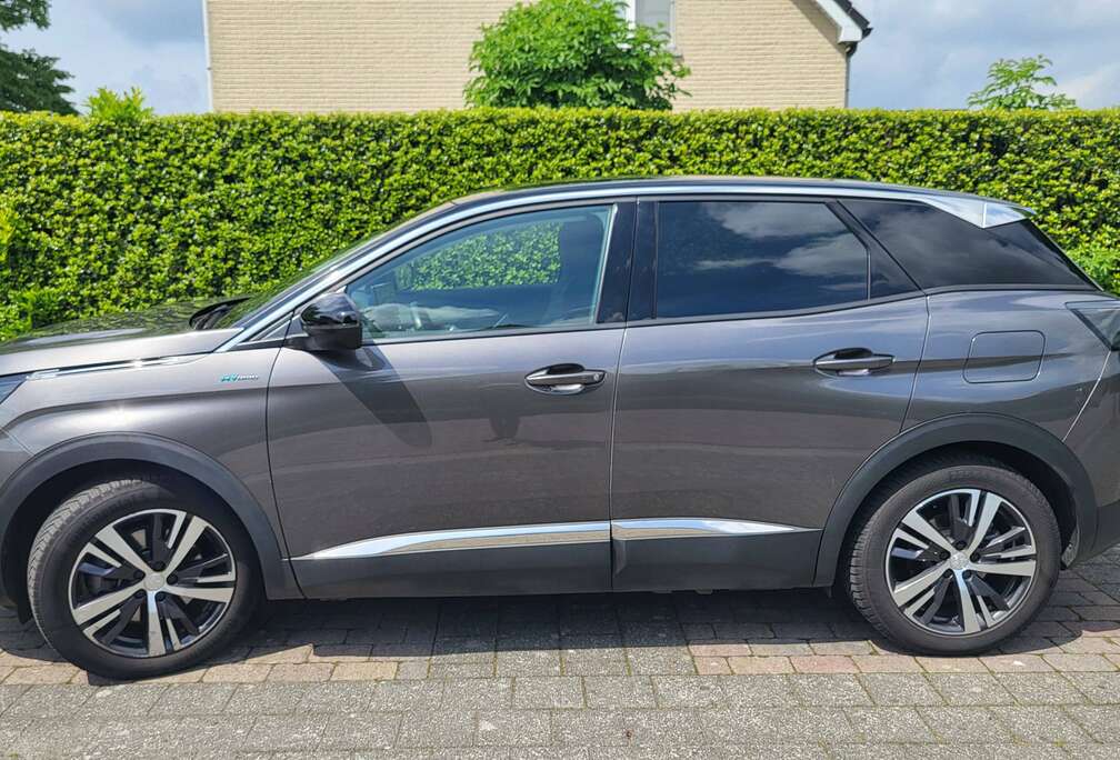 Peugeot 3008 1.6 Hybrid 225 PHEV Allure Pack (EU6.3)