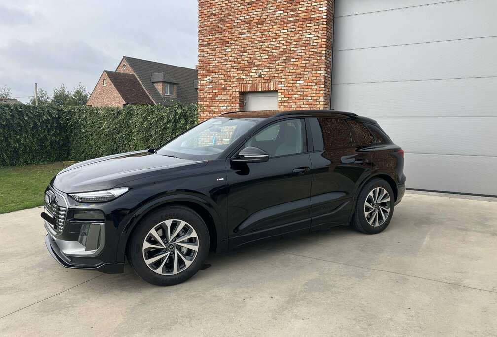 Audi Q6 e-Tron 83 kWh 45 Corporate S Corporate S