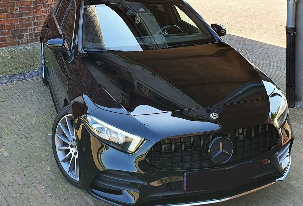 Mercedes-Benz AMG Line