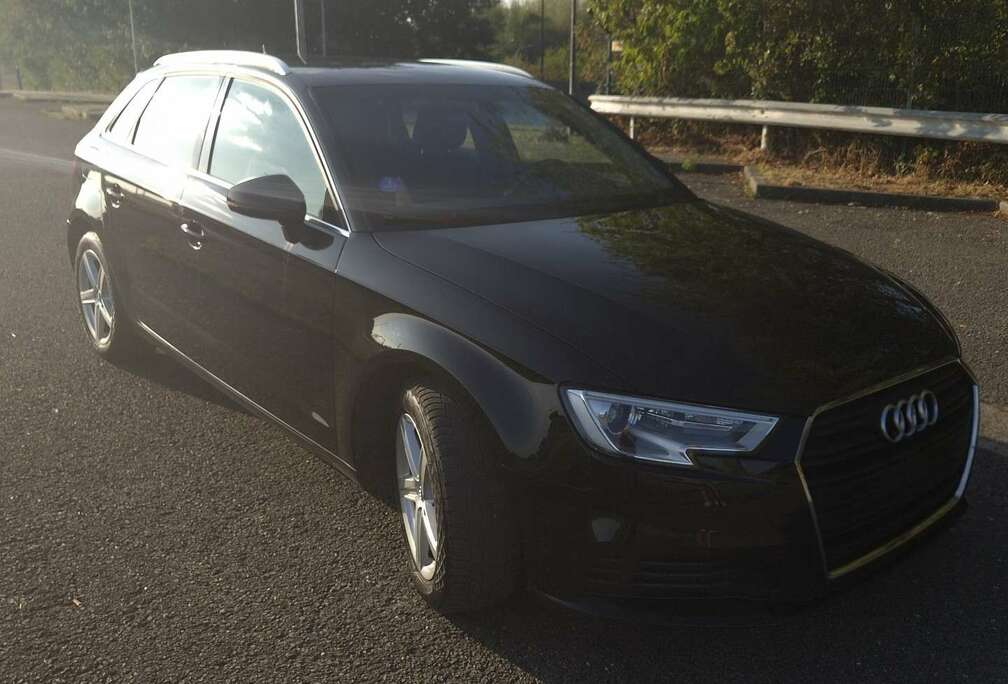 Audi 30 TFSI Design (EU6d-TEMP)