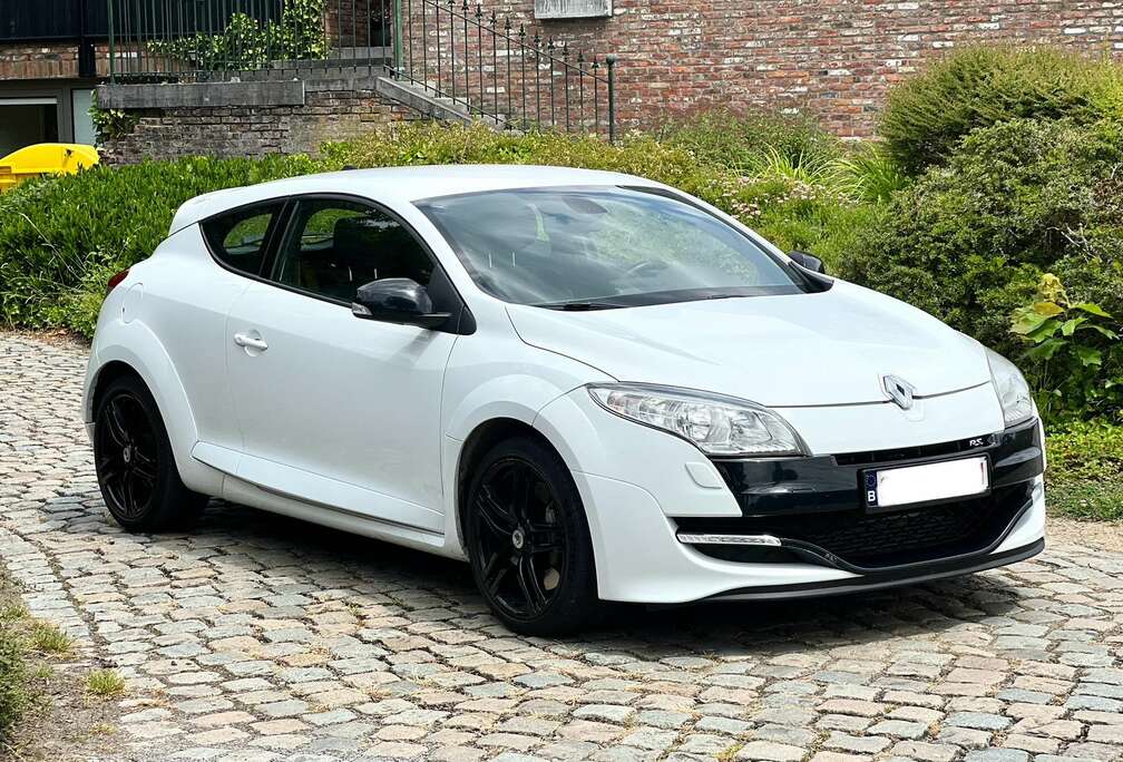 Renault Mégane Coupé 2.0 T RS