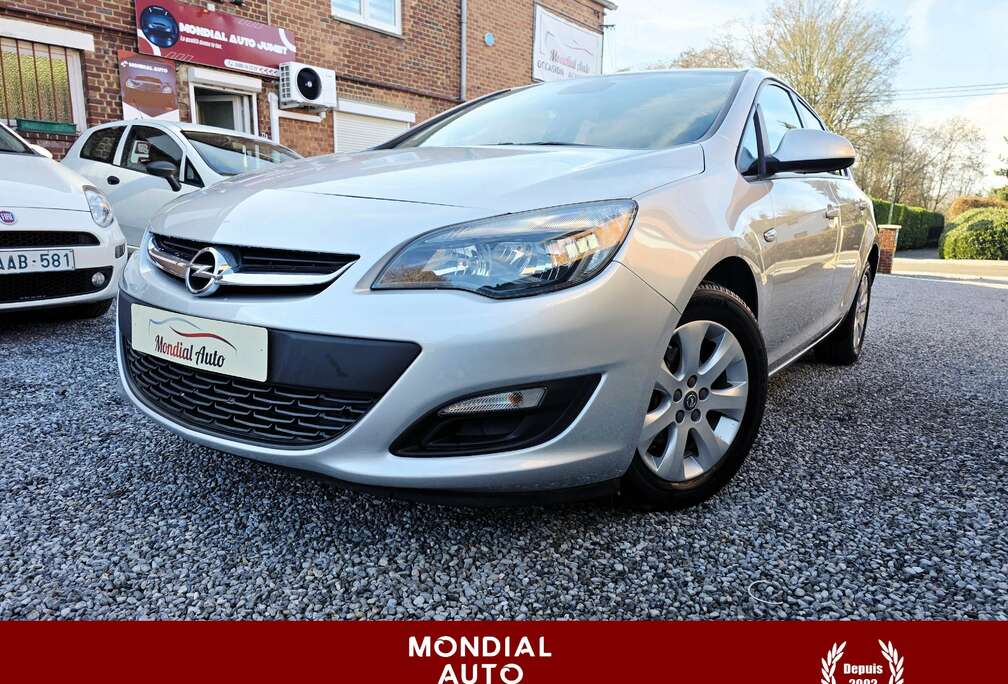 Opel Astra 1.4 Turbo Ultimate Edition