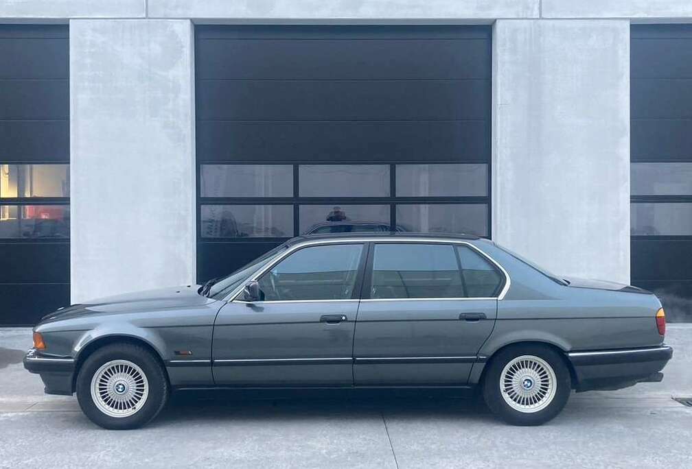 BMW 750i L