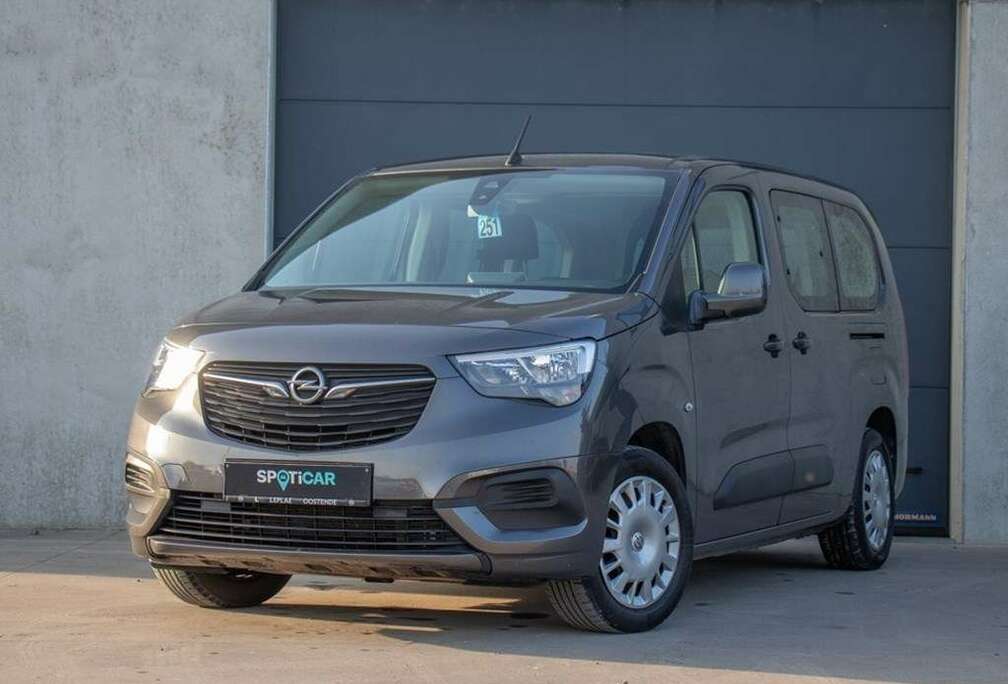 Opel L2 1.2 MT6 110PKCAMERANAVITREKHAAK