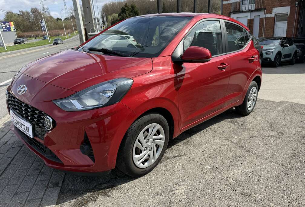 Hyundai i10 1.0i Sky