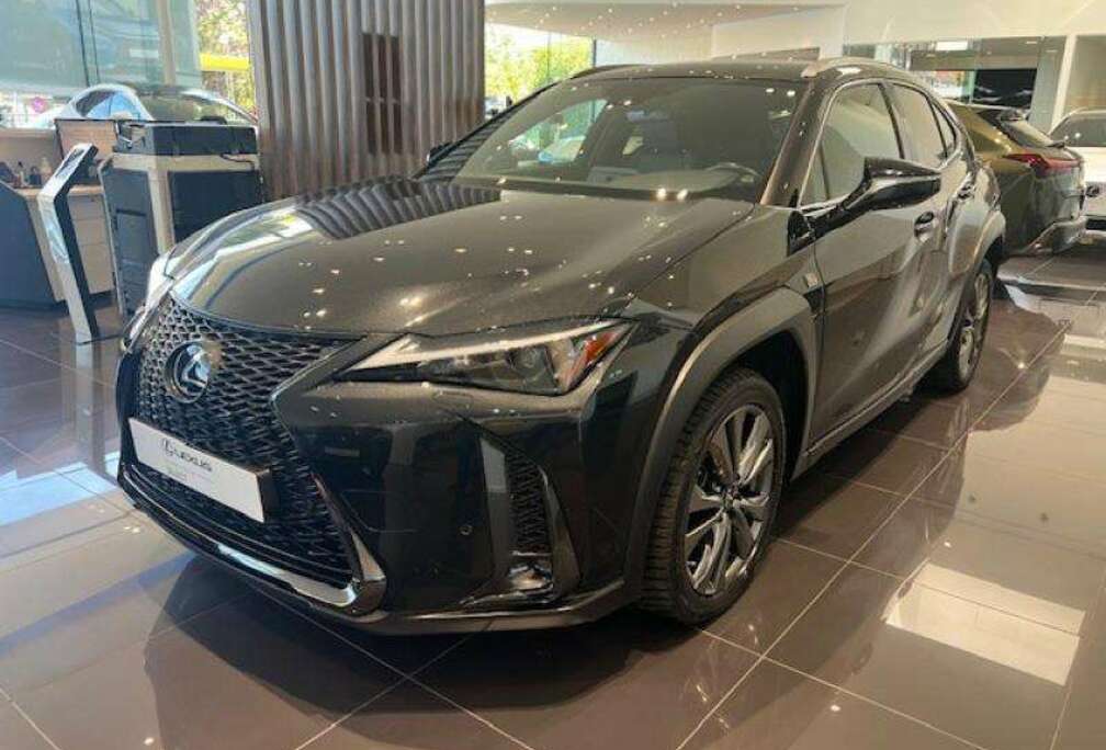 Lexus F-Sport Design
