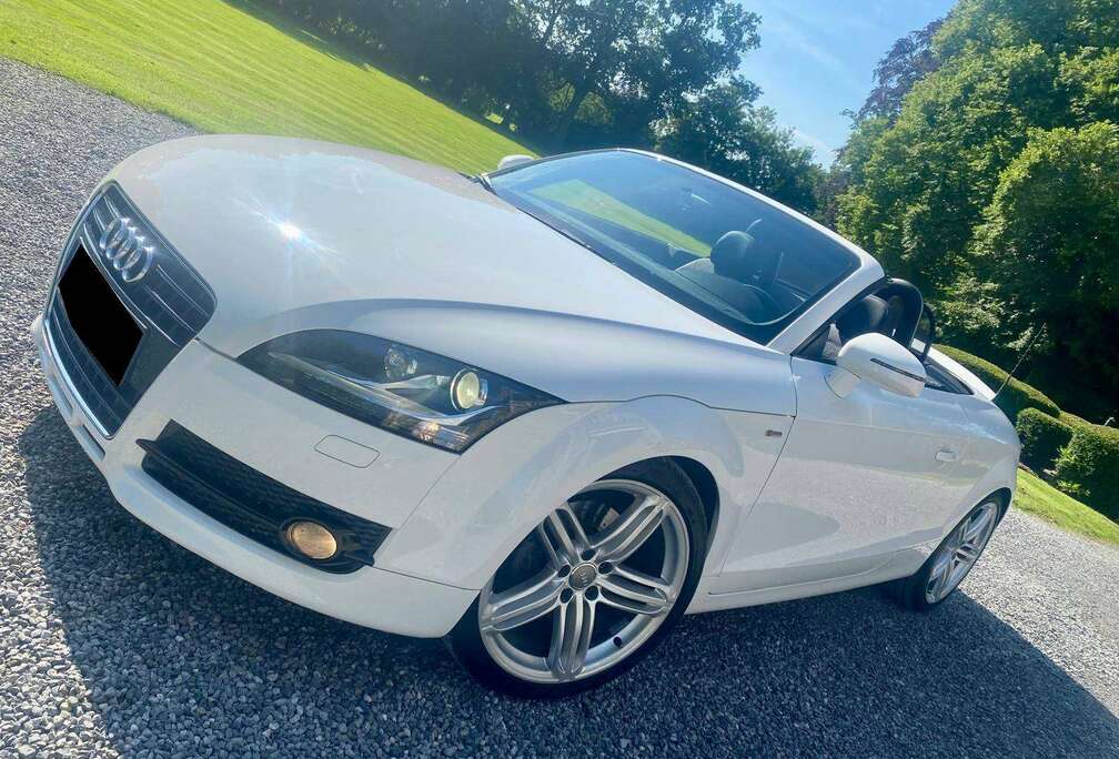 Audi Cabrio S-LINE : en état exceptionnelle, Nouvelle chaine et Pneus ( description)