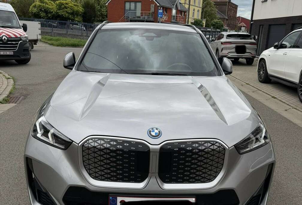 BMW 66.5 kWh eDrive20 M Edition