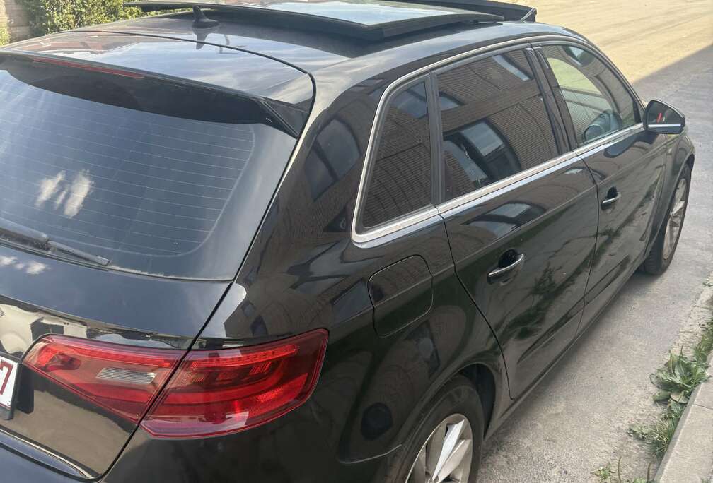 Audi 2.0 TDI Sportback S tronic line Sportpaket