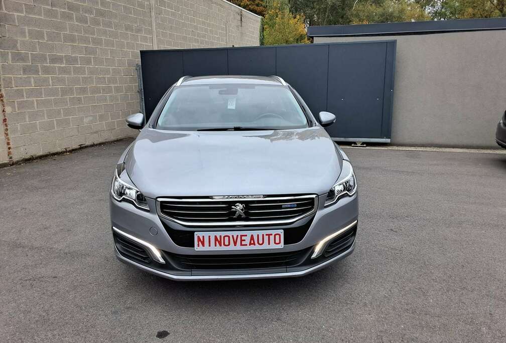 Peugeot SW 1.6 BlueHDi Active S*AUTOM NAVI AIRCO PARKHULP*