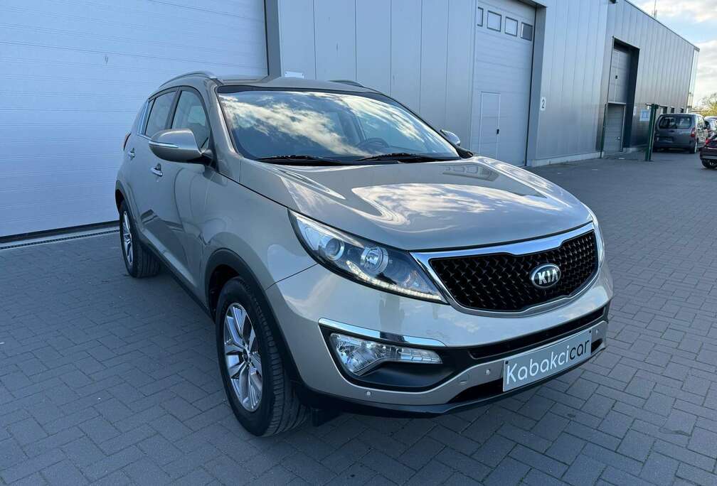 Kia 1.7 CRDi 2WD Lounge ISG / CAMERA, CLIM / GARANTIE