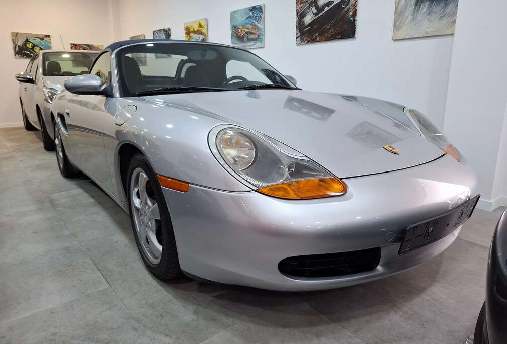 Porsche 2.5i