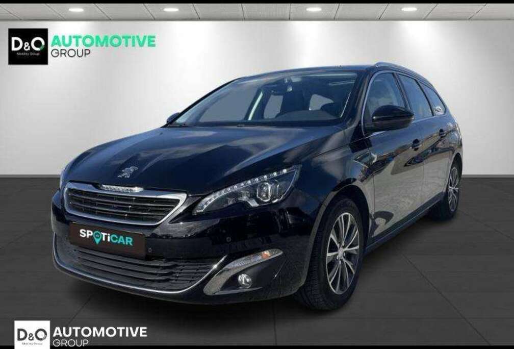 Peugeot Allure Pack  auto airco  GPS  camera