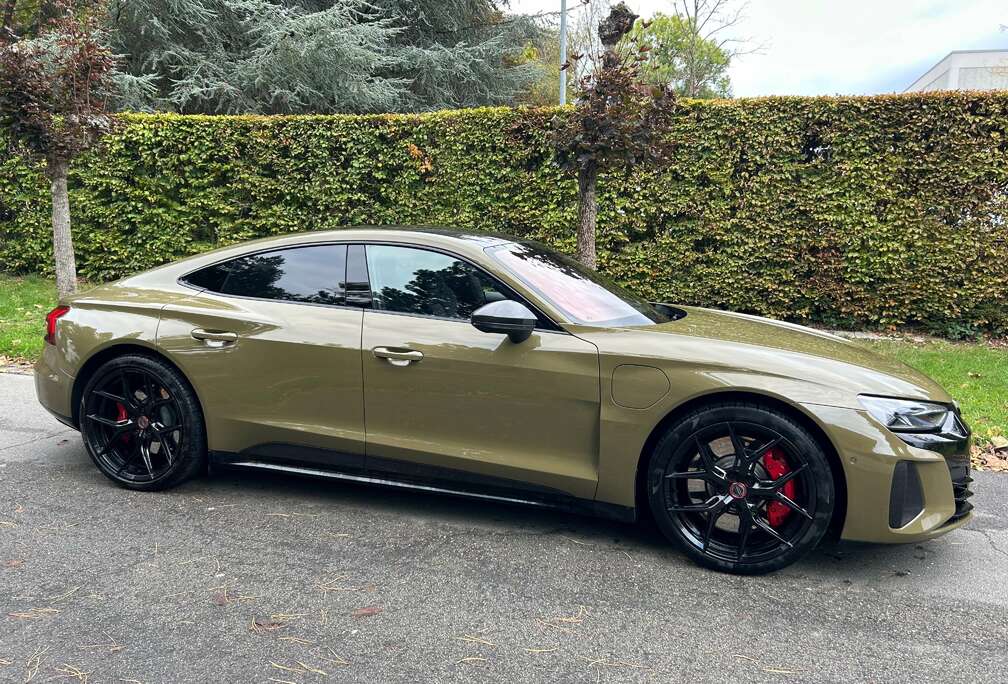 Audi RS e-tron GT quattro in heel goede staat