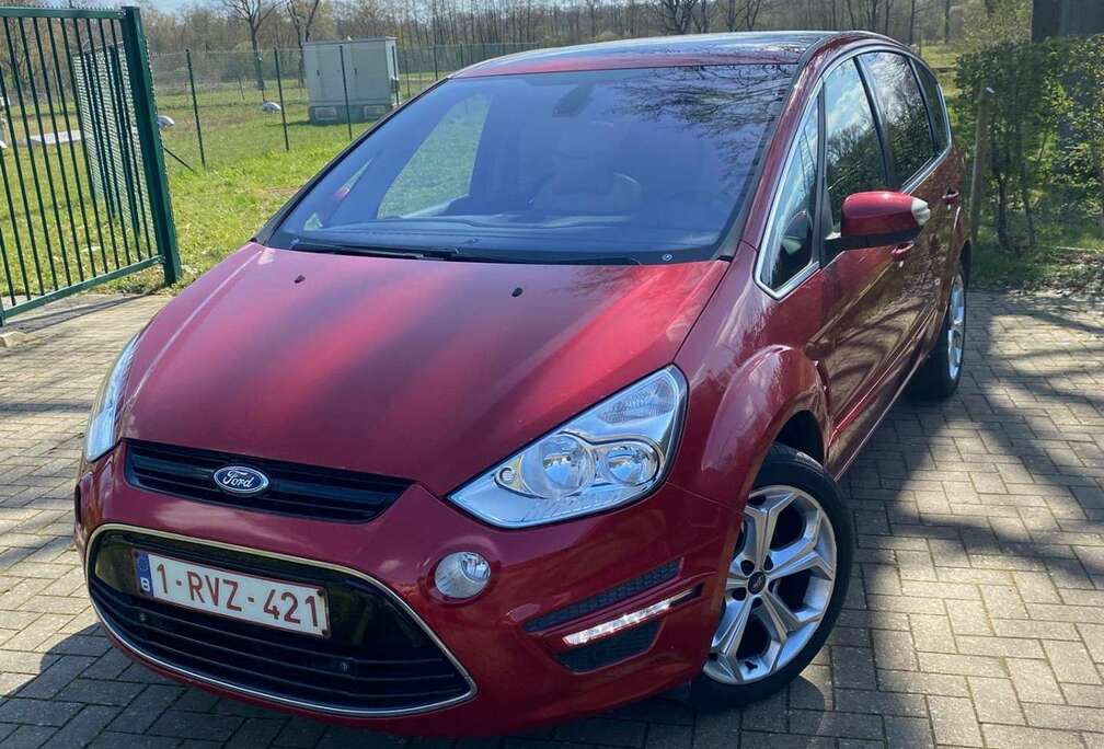 Ford 1.6 TDCi  7 stoelen gekeurd voor verkoop