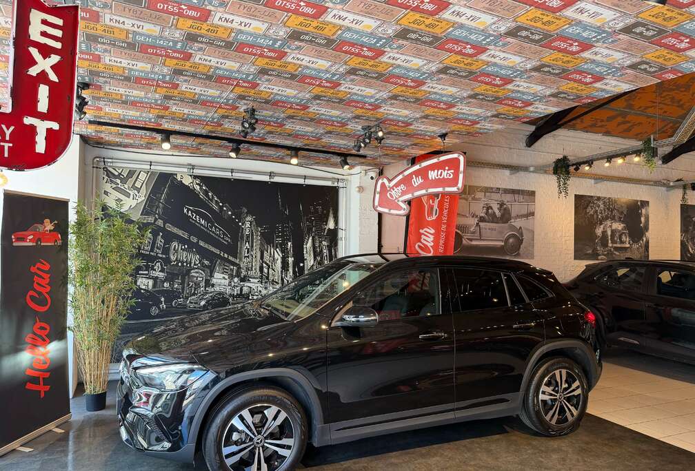 Mercedes-Benz 180 Luxury Line * CAMERA * ECLAIRAGE AMBIANCE * CUIR PARTIEL * GARANTIE