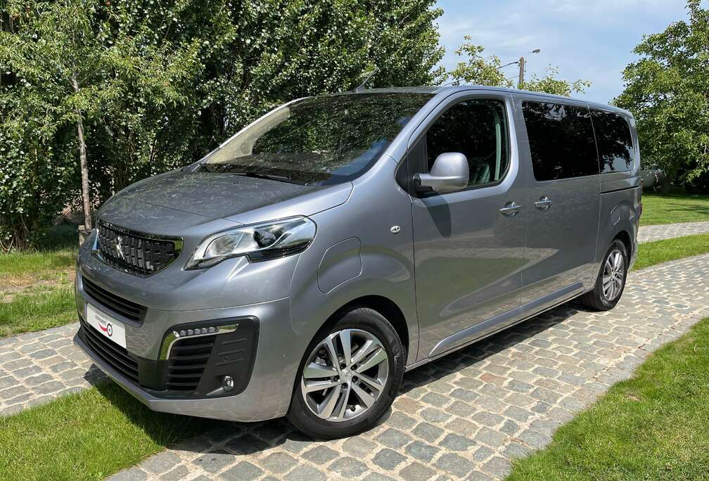 Peugeot VIP minivan L2/6pl/28900km/Camera/Carplay/Clima/Cruise...