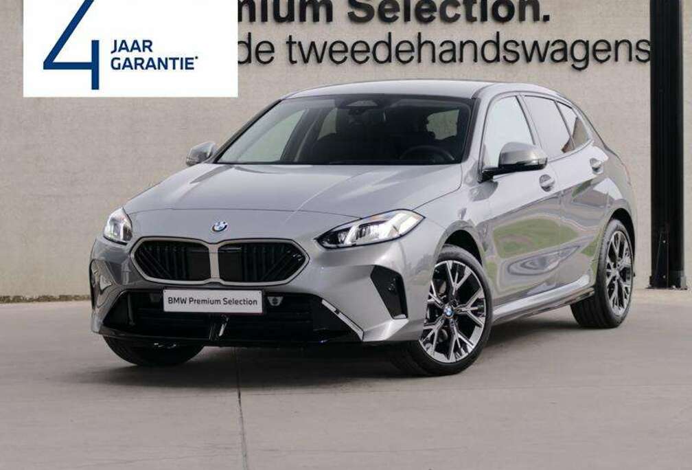 BMW 116iA M Sport  CAMERA