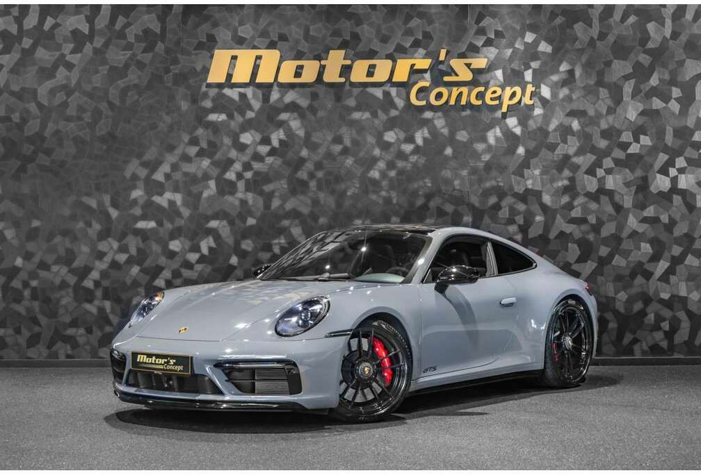 Porsche .1 Carrera 4 GTS - ARTIC GREY