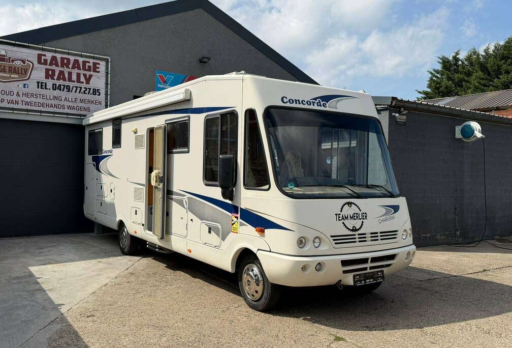 Iveco Concorde Charisma luxe-integraal op zwaar Iveco Daily chassis