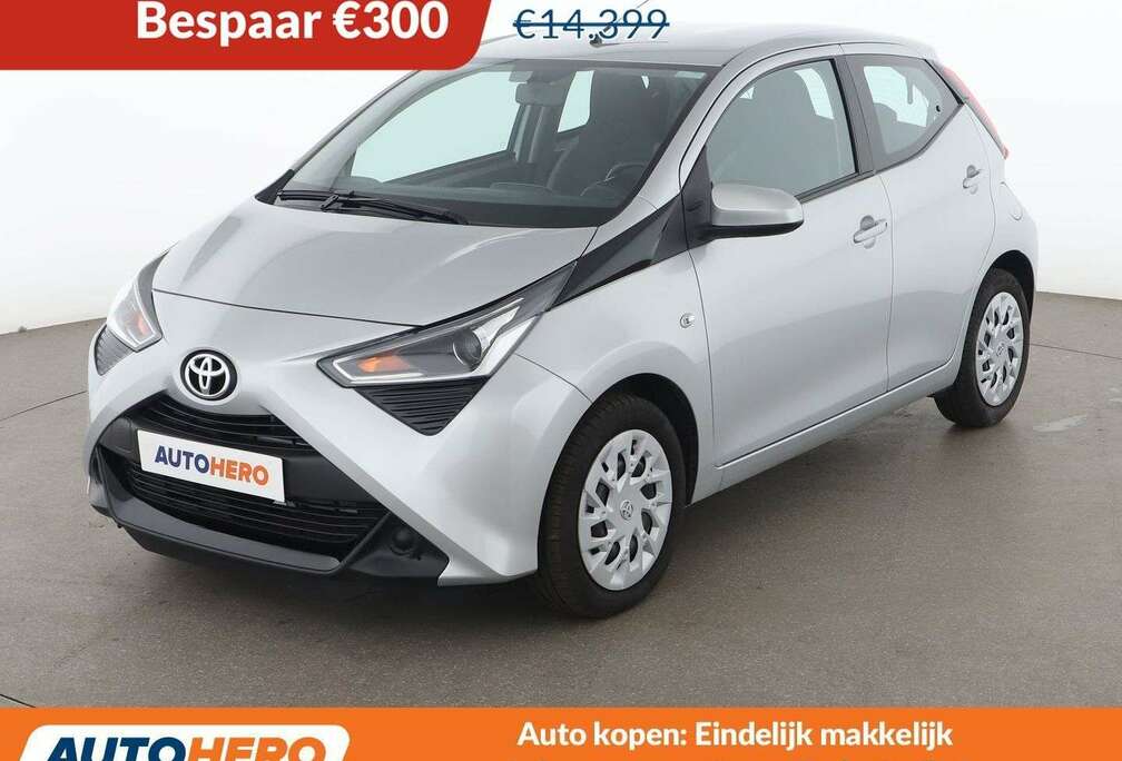 Toyota 1.0 VVT-i X-Play