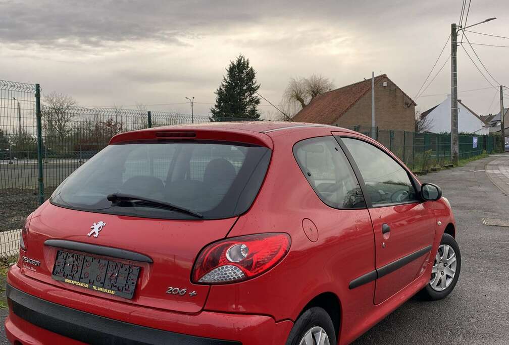 Peugeot 206+ 1.1i Trendy