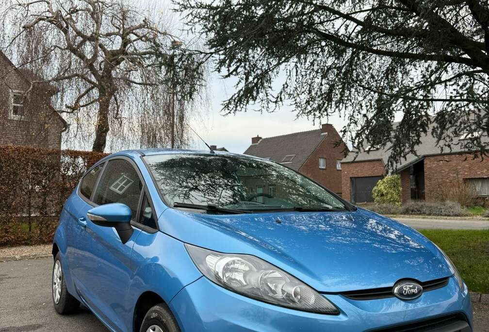Ford 1.25i Titanium