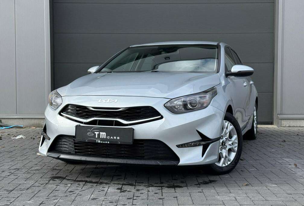 Kia Navigatie/camera/cruise controle