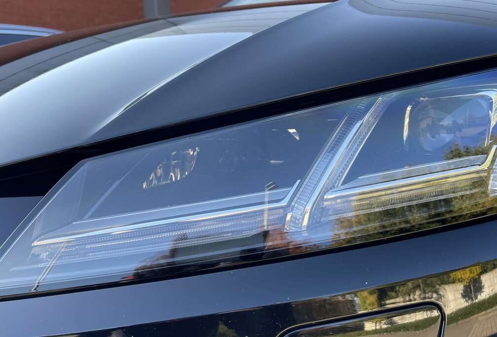 Audi Full Option  2.0 TFSI Quattro S tronic 20 inch