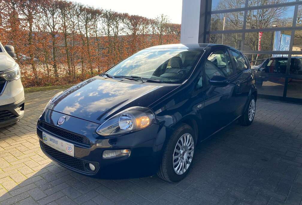 Fiat Punto 1.2i Easy Airco/Radio/... 1 Jaar garantie