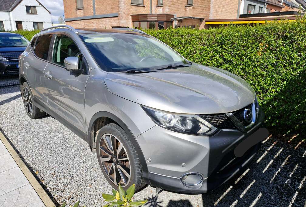 Nissan Qashqai 1.6 DIG-T 2WD Tekna