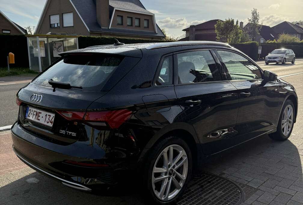 Audi Sportback 35 TFSI Business Edition Attraction S tr