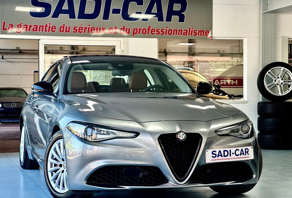 Alfa Romeo 2.2 JTDm 150cv SUPER - FULL OPTIONS