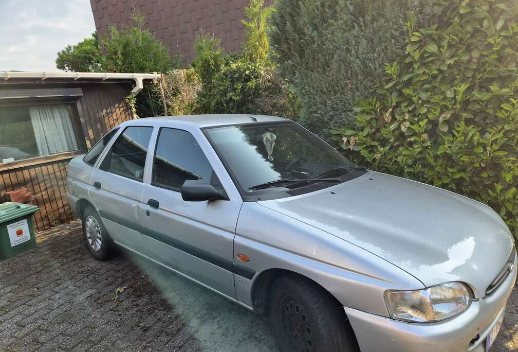 Ford 1.6i 16v CLX