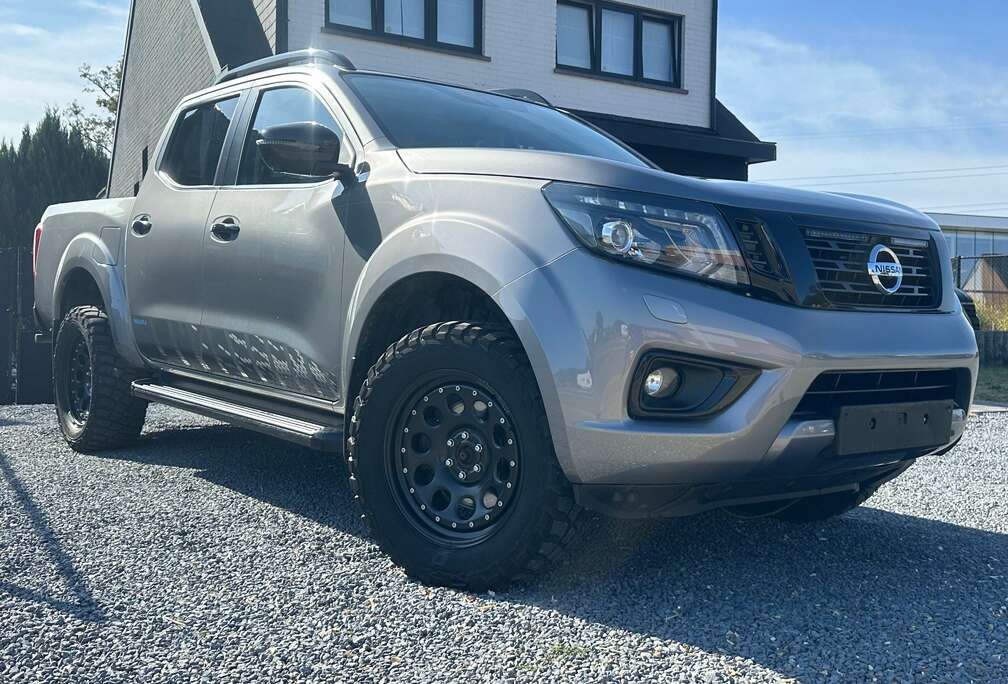 Nissan Navara 2.3 dCi 4WD New N-Guard