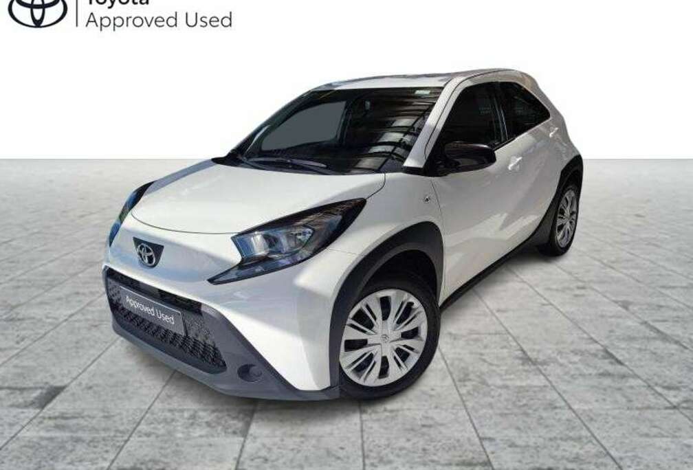 Toyota X play