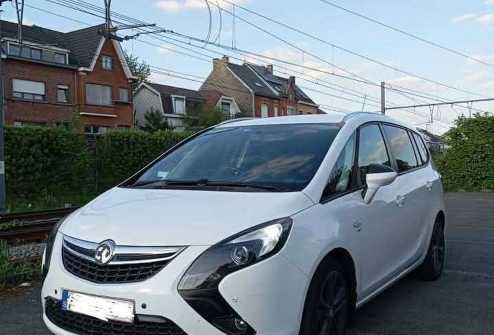 Opel 2.0CDTi Excellence 165 Aut.