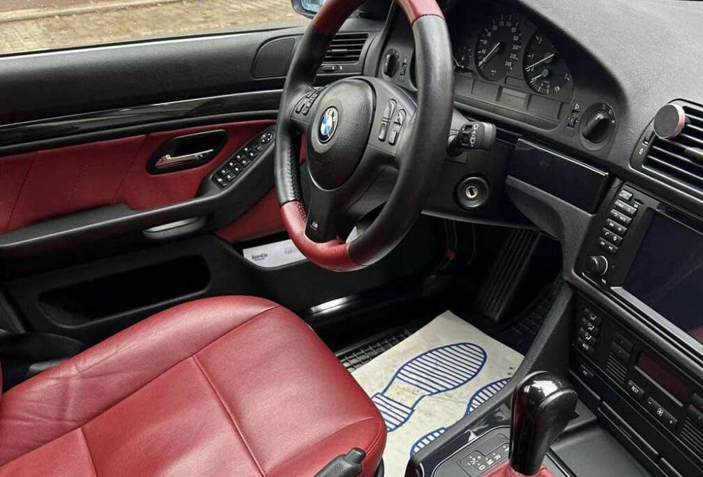 BMW 523i 2.5 benzine automaat 149.000 km