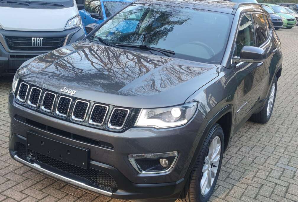 Jeep Compass 1.3 Turbo 4x2 Limited  NIEUWSTAAT