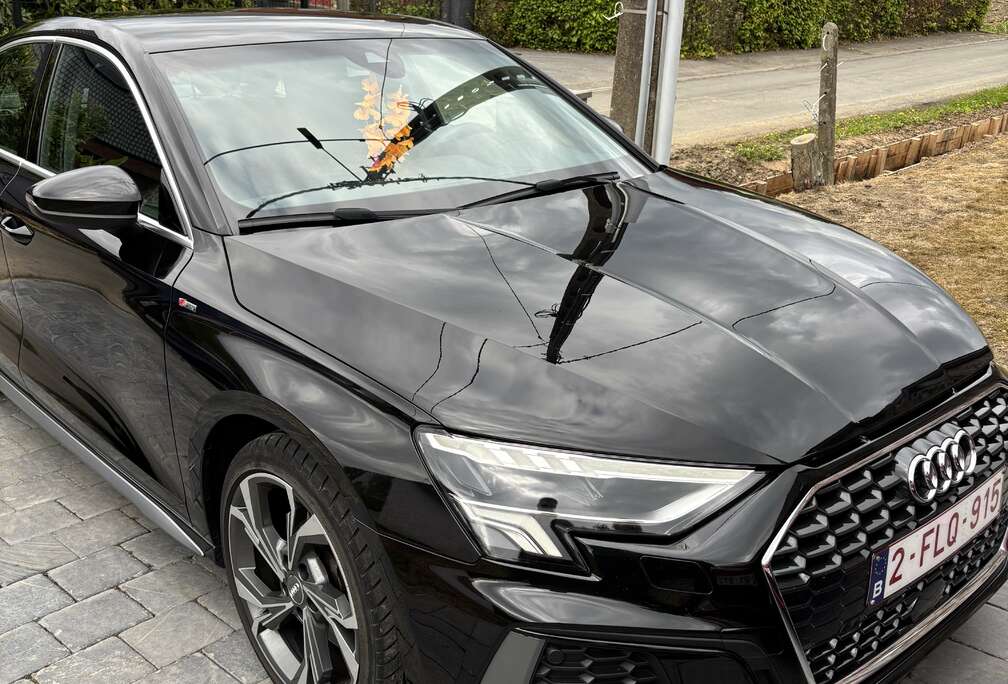 Audi Sportback 35 TFSI S line tronic