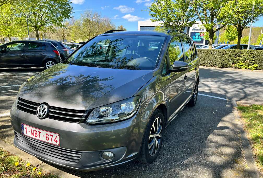 Volkswagen Touran 1.6 BMT Trendline