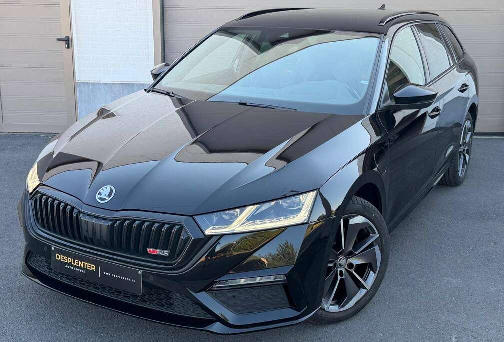 Skoda Octavia RS Combi 1.4 TSI iV GARANTIE/CARPLAY/PDC/ADAPTIVE CRUISE/DIGITAL COCKPIT
